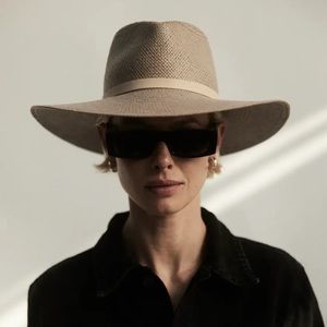 Janessa Leone Packable Valentine Hat, Grey, M